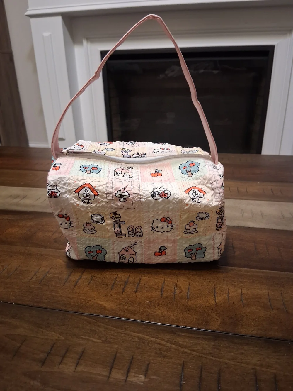 Hello Kitty Pink Printed Quilted Cosmetic Bag